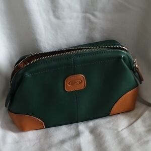 Bric's- Green and Tan Toiletry Bag with Leather Accents Travel Vacation